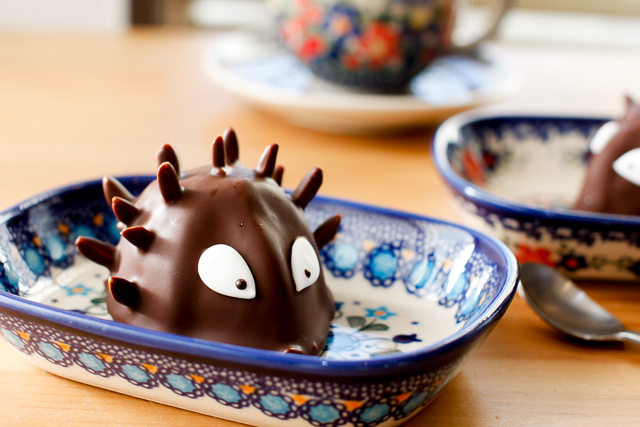 HEREND ハリネズミ 陶器 はりねずみのエリソン ケルセン- 愛らしい陶器ポーリッシュポタリー