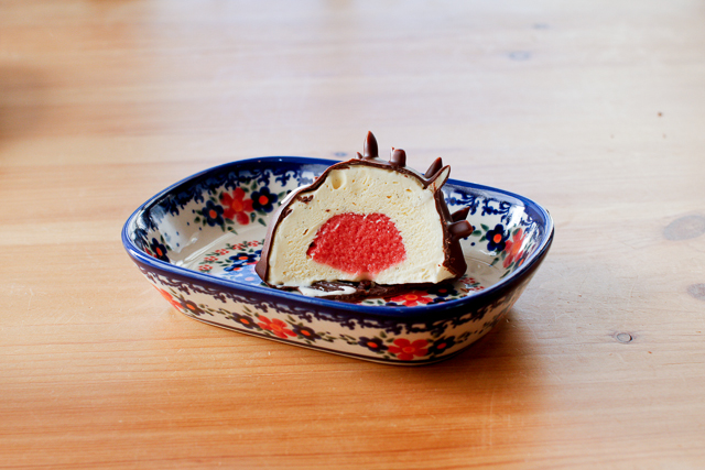 はりねずみのエリソン ケルセン- 愛らしい陶器ポーリッシュポタリー