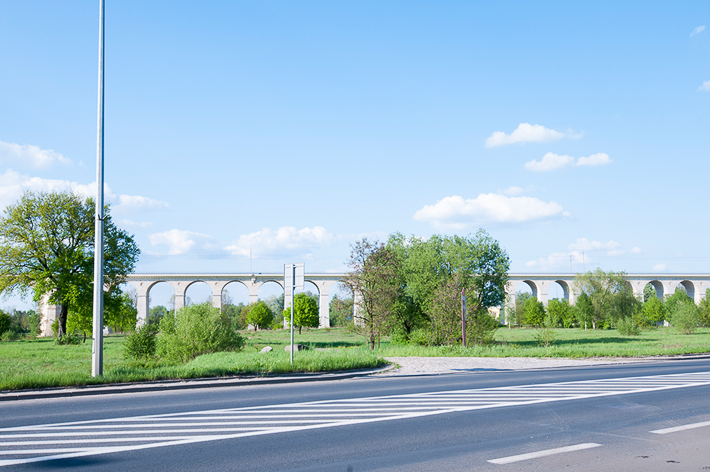 鉄道高架橋