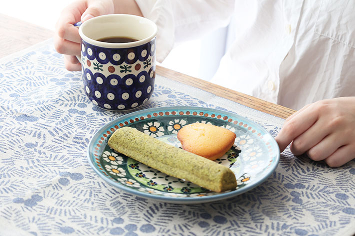 ポーランド陶器　マグカップ