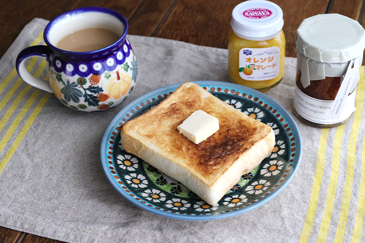 ポーランド陶器 平皿φ19cm