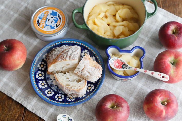 ポーランド陶器　平皿φ19cm