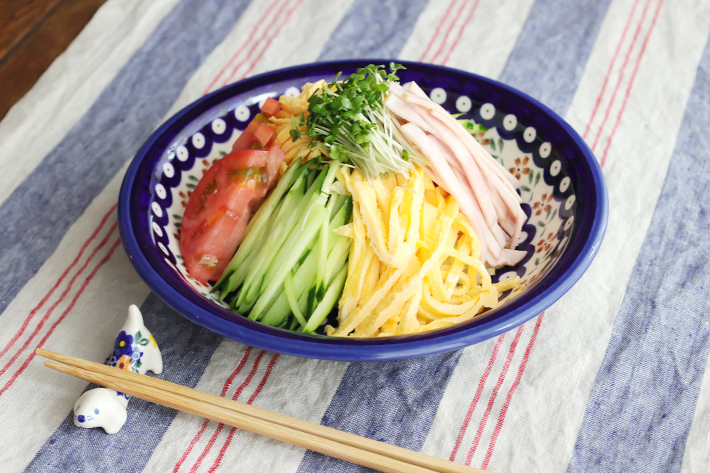 ポーランド陶器　スープパスタ皿イメージ